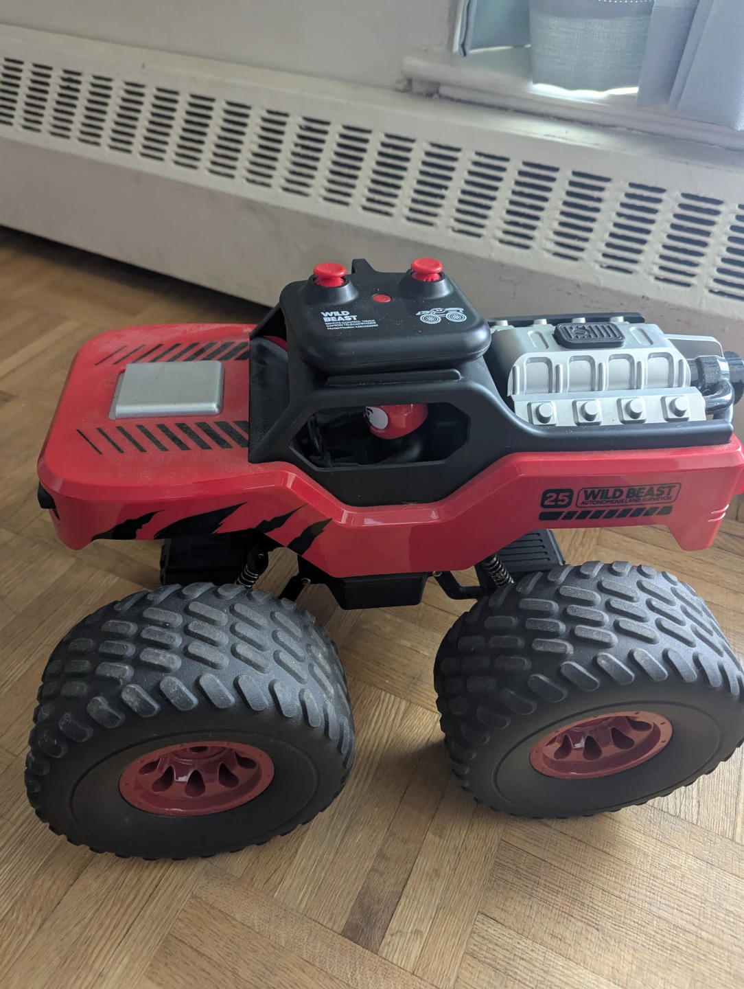 Wild Beast RC Monster Truck