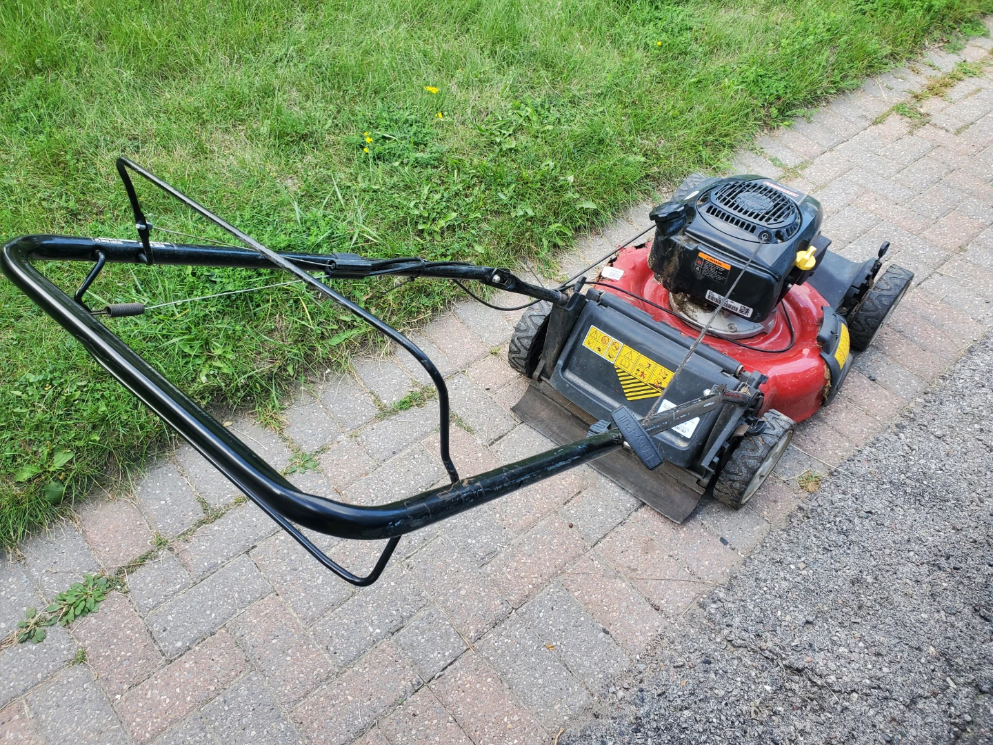 Gas Lawn Mower (for parts)