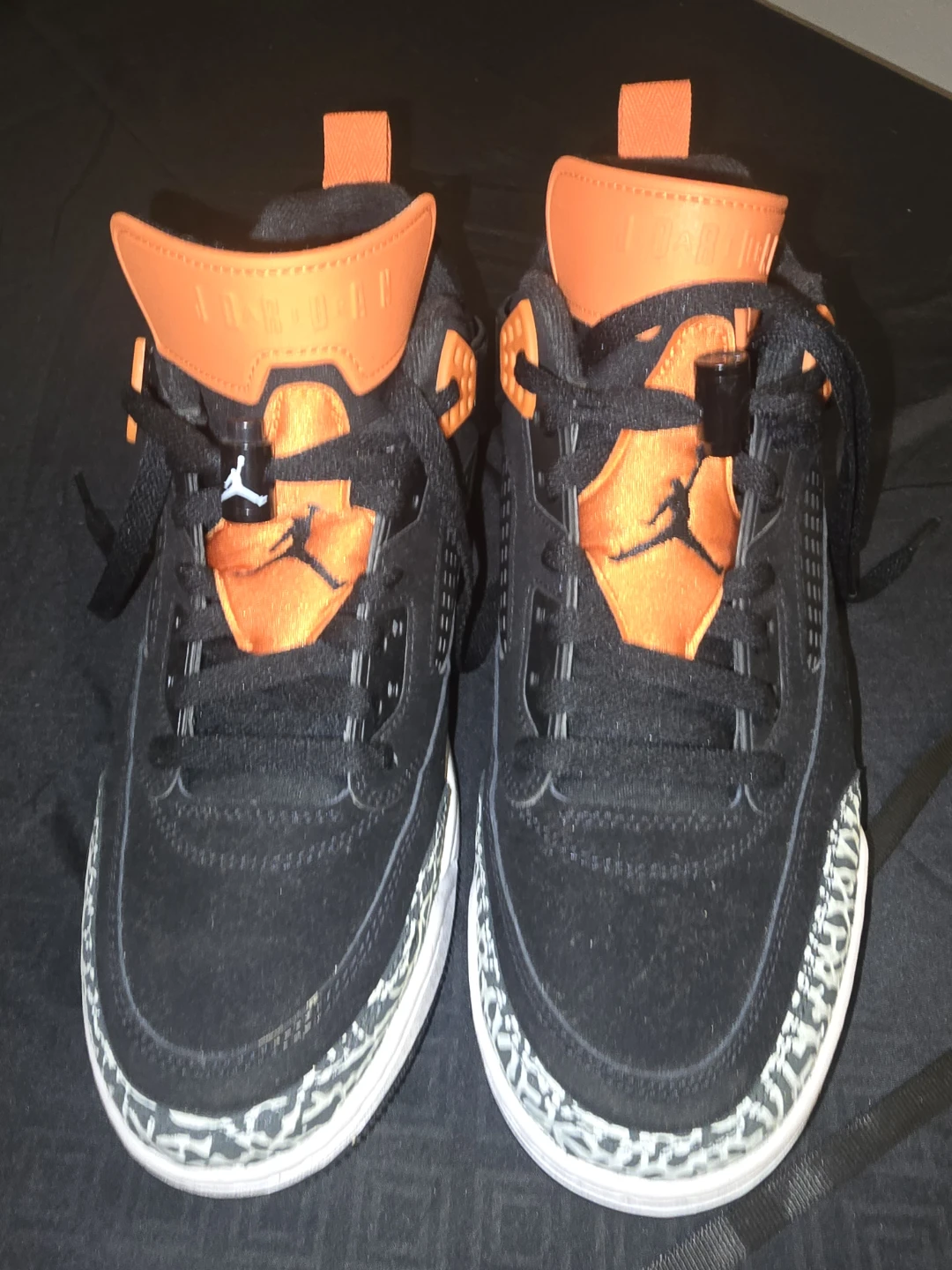 Air Jordan 3 Retro Black Cement Orange - photo 2