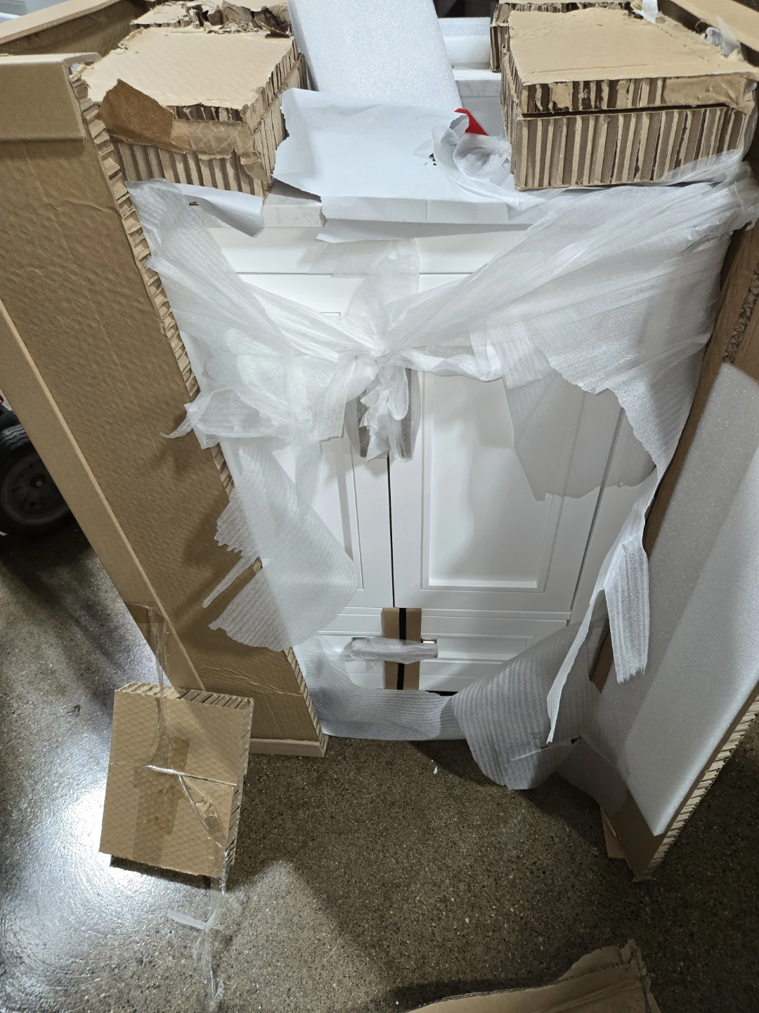 allen + roth Crest Hill 24-in White Single Sink Bathroom Vanity - photo 5