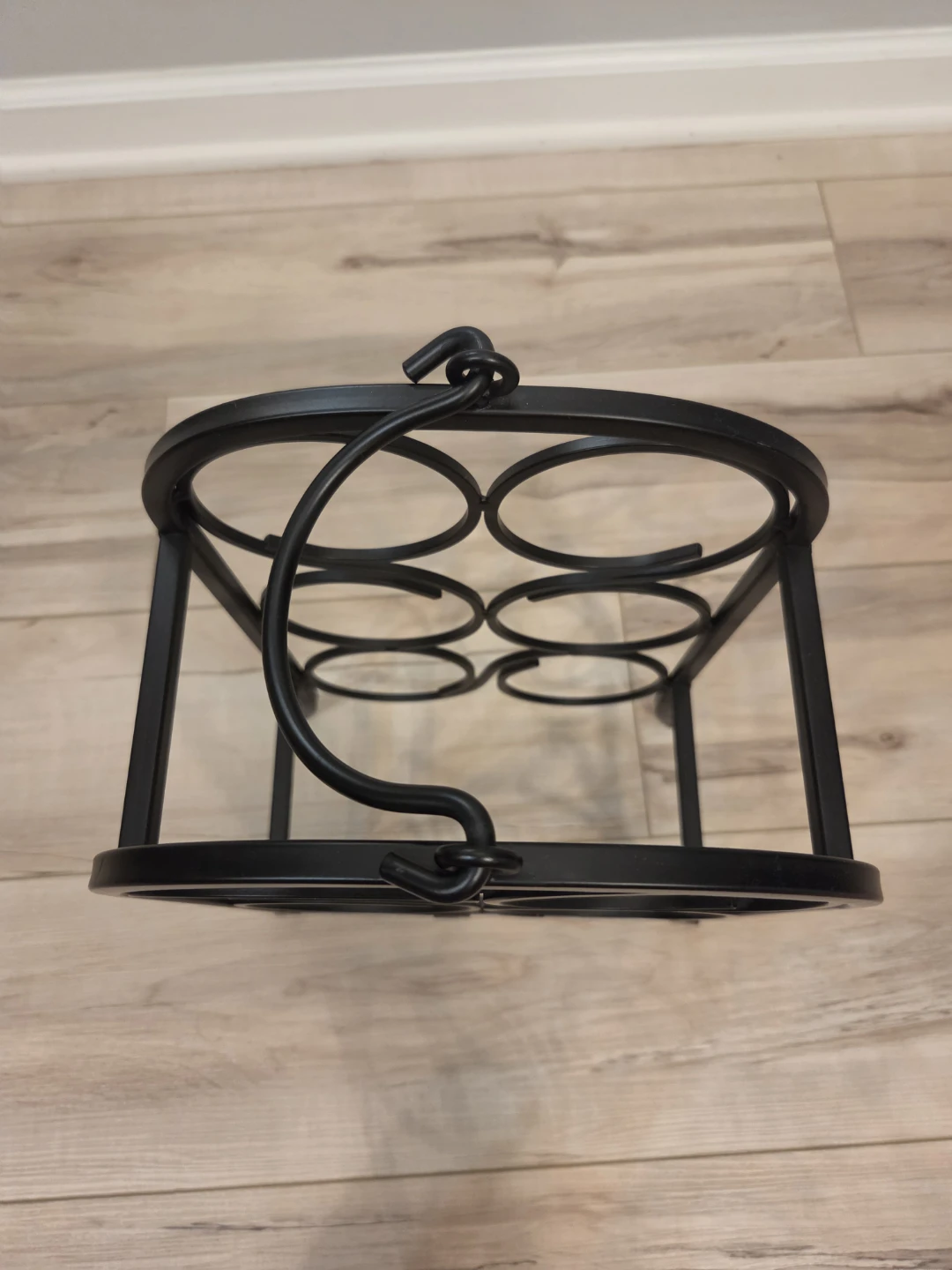 Elegant Oenophilia Arch 6 Bottle Wine Rack Black Metal - photo 5