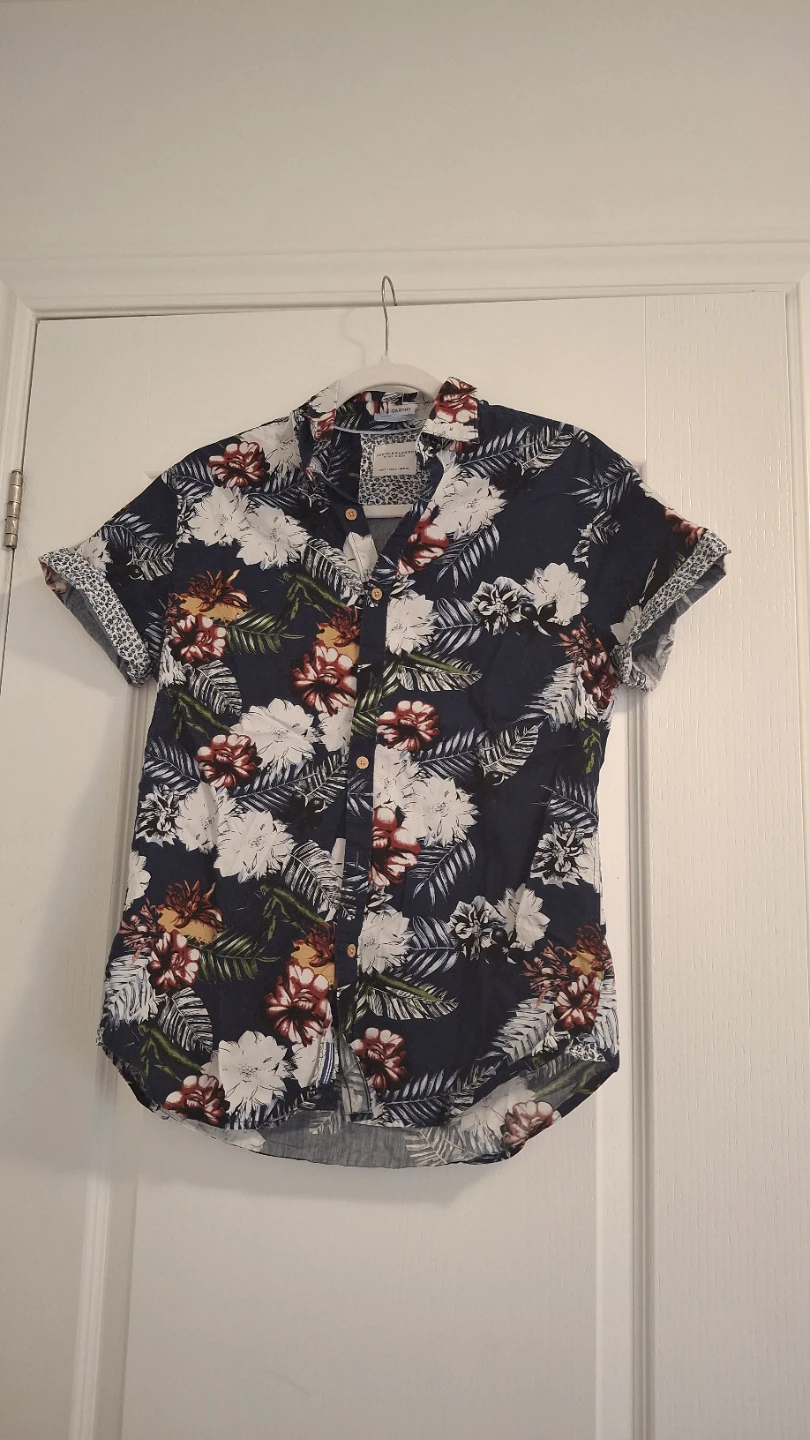 Ricky Singh - Short Sleeve Button-Up Shirt
