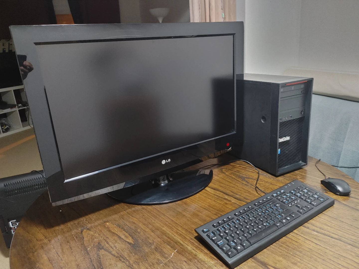 Lenovo ThinkStation Desktop Computer