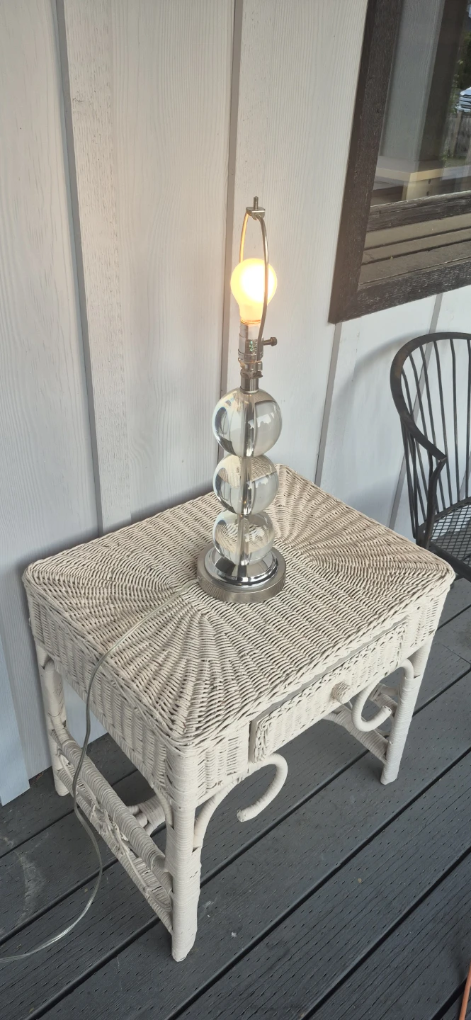 Table Lamp with Clear Glass Base
