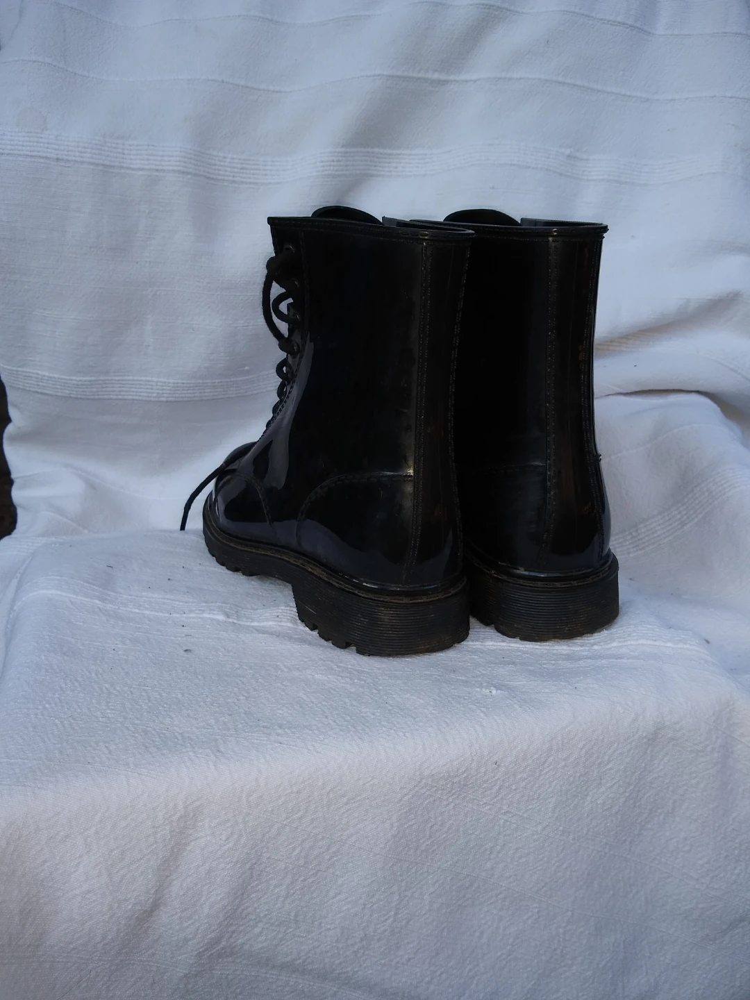 Black Rubber Lace-Up Boots - photo 2