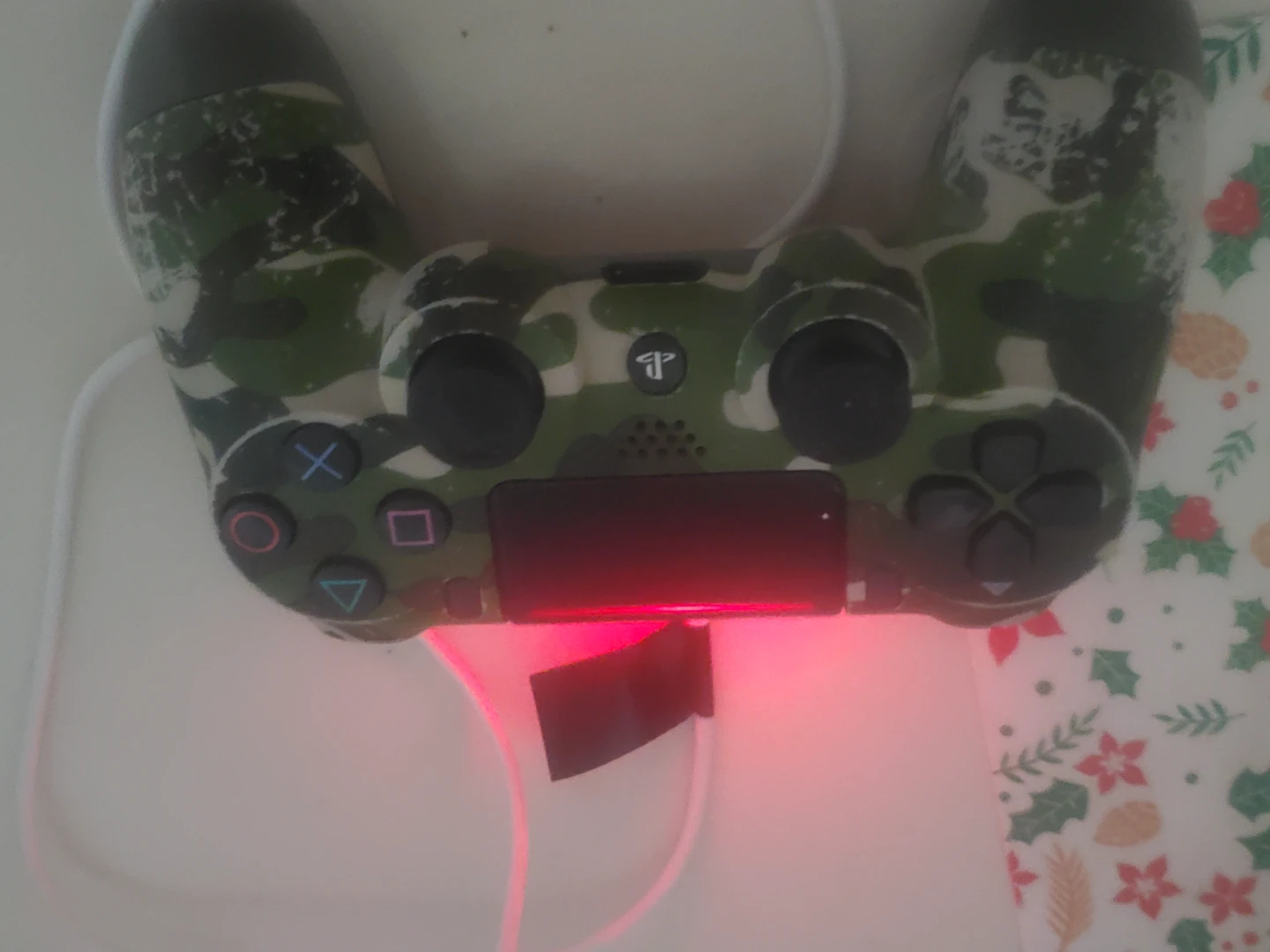 Sony PlayStation 4 DualShock 4 Controller - Camo