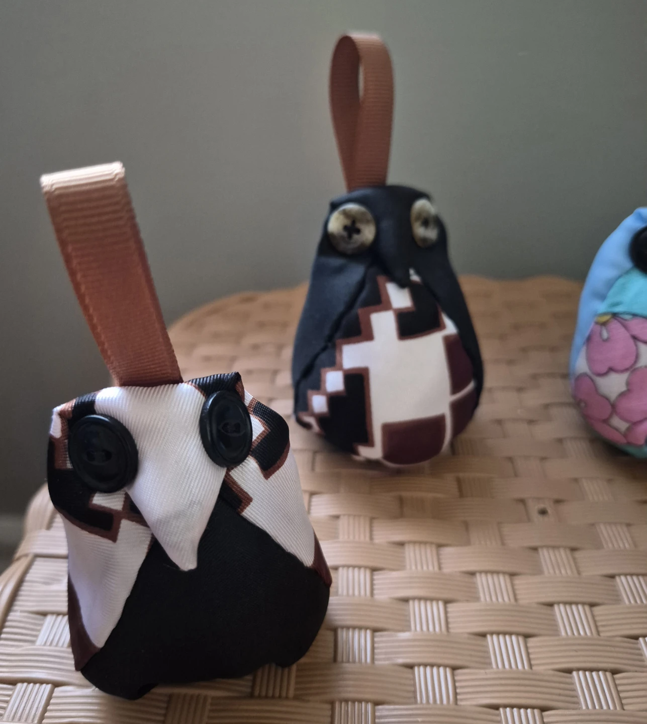 Set of 4 Handmade Fabric Owl Ornaments/ bag charm - photo 2