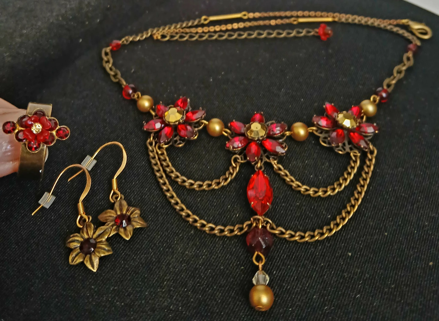 Red Stone Flower Necklace, Ring, and Earring Set - photo 2