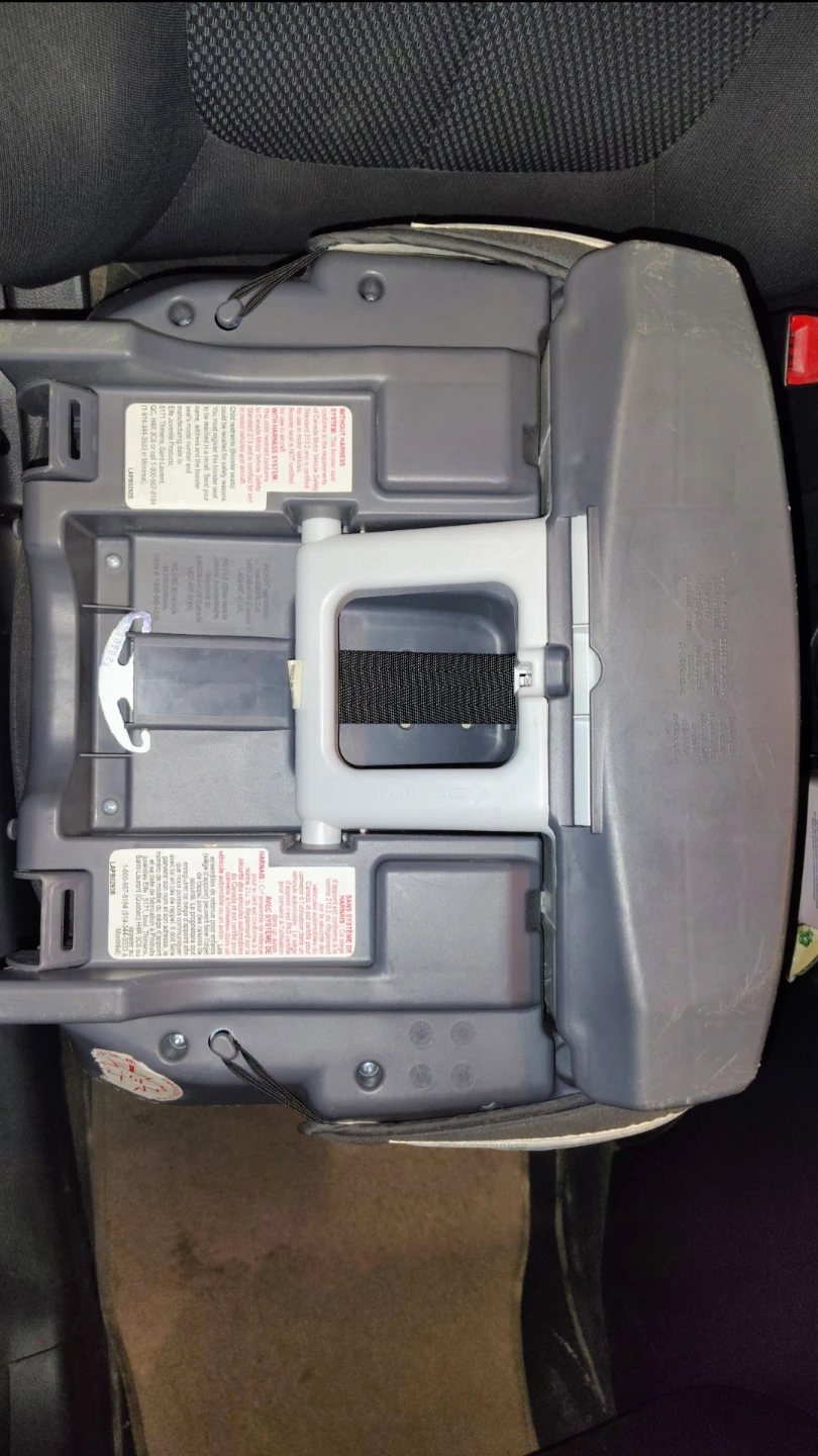 Graco Booster Car Seat - photo 4