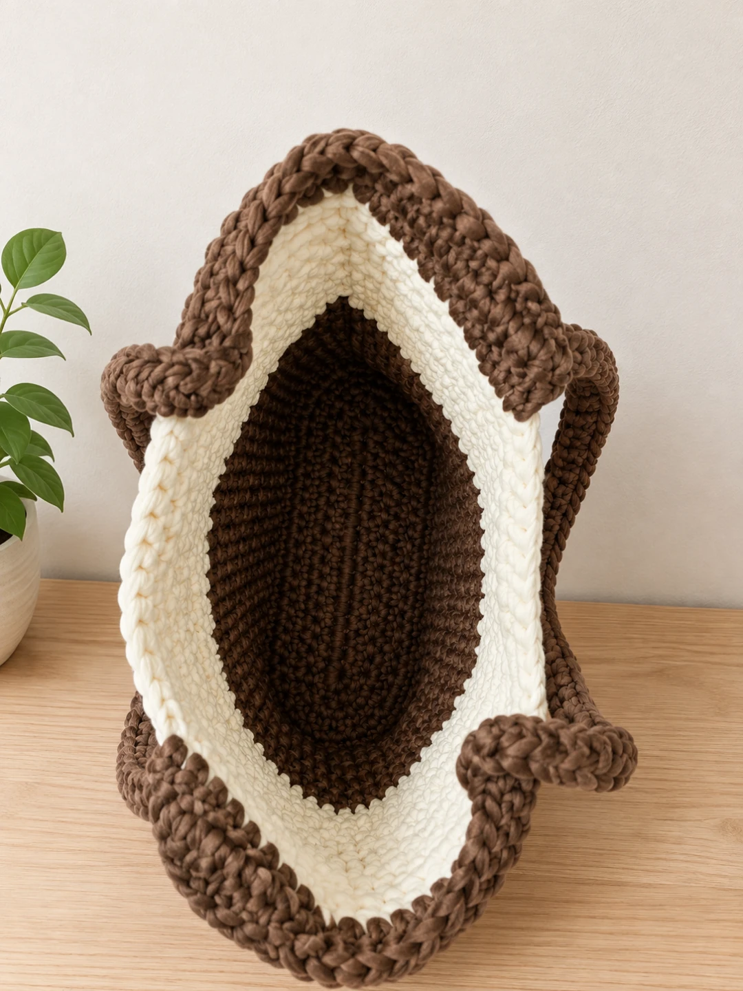 Hancrafted ladies bag - photo 3