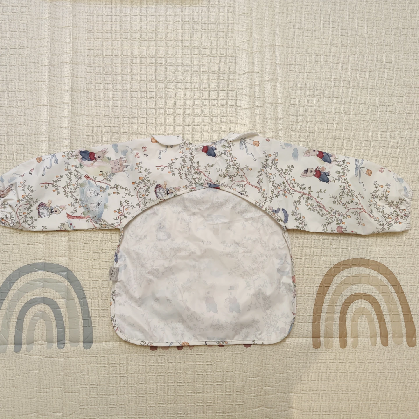 New Oak Family Baby Bib with Sleeves - photo 2