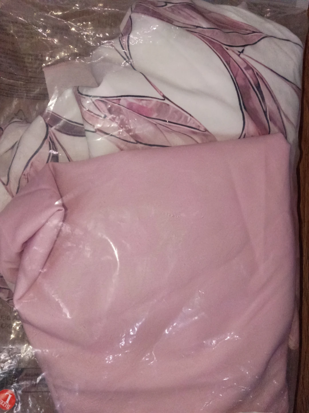 Pink Pajama Set with Leaf Print Pants - photo 3