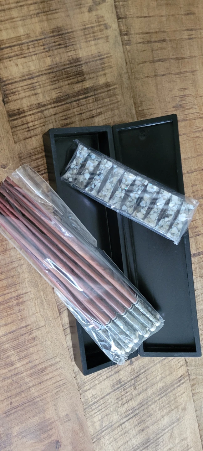 Chopstick Set with Decorative Box - photo 2