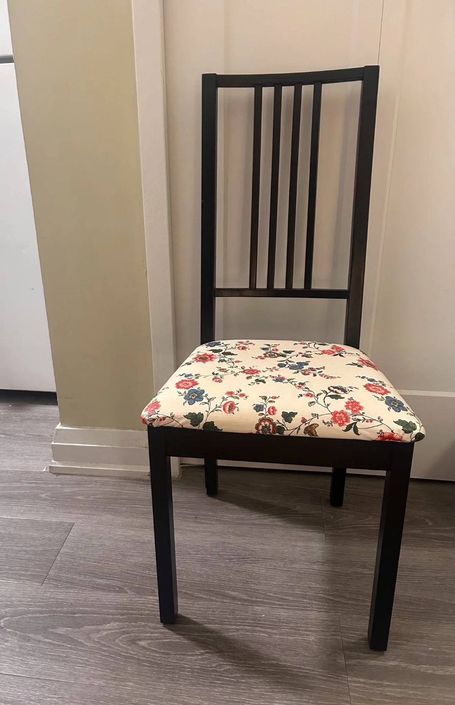 Wooden Dining Chair with Floral Seat (set of 4) - photo 4