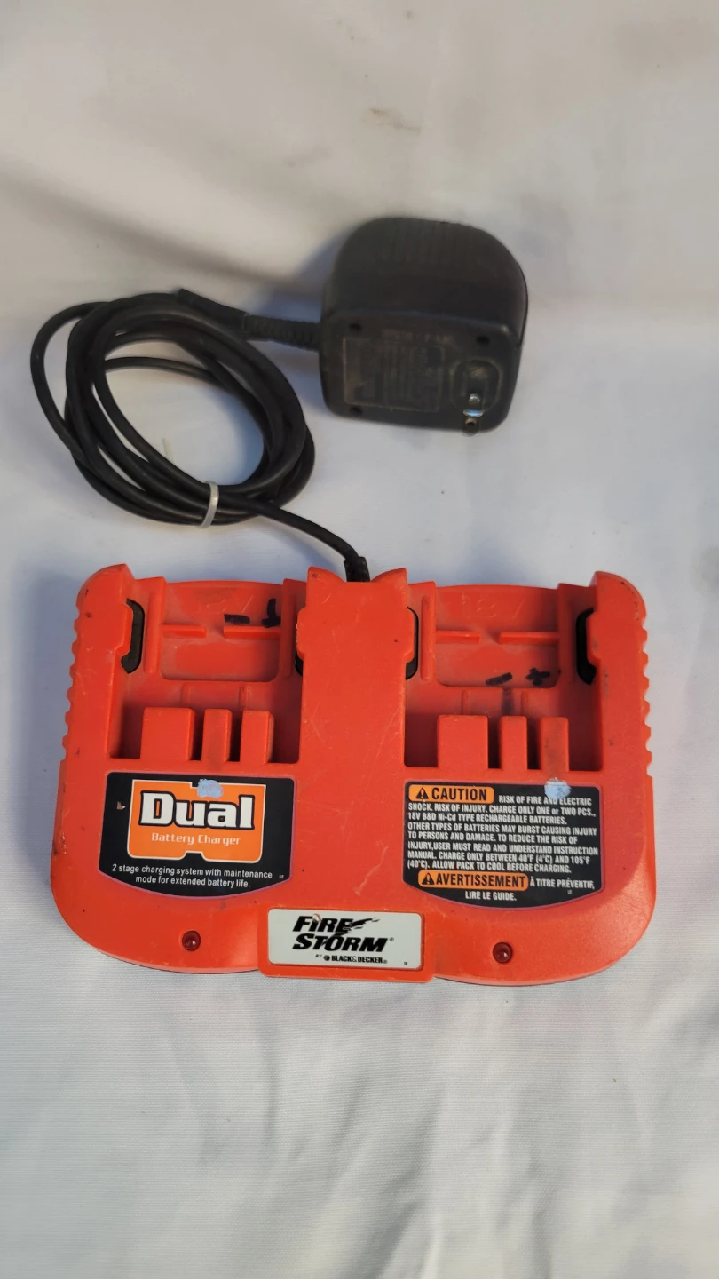 Black & Decker Dual Battery Charger