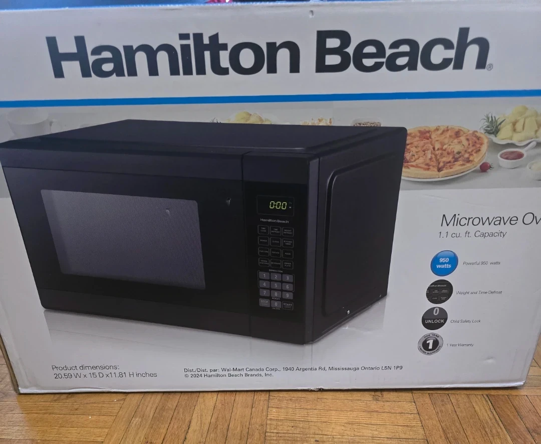 Hamilton Beach Microwave Oven moving sale - photo 3