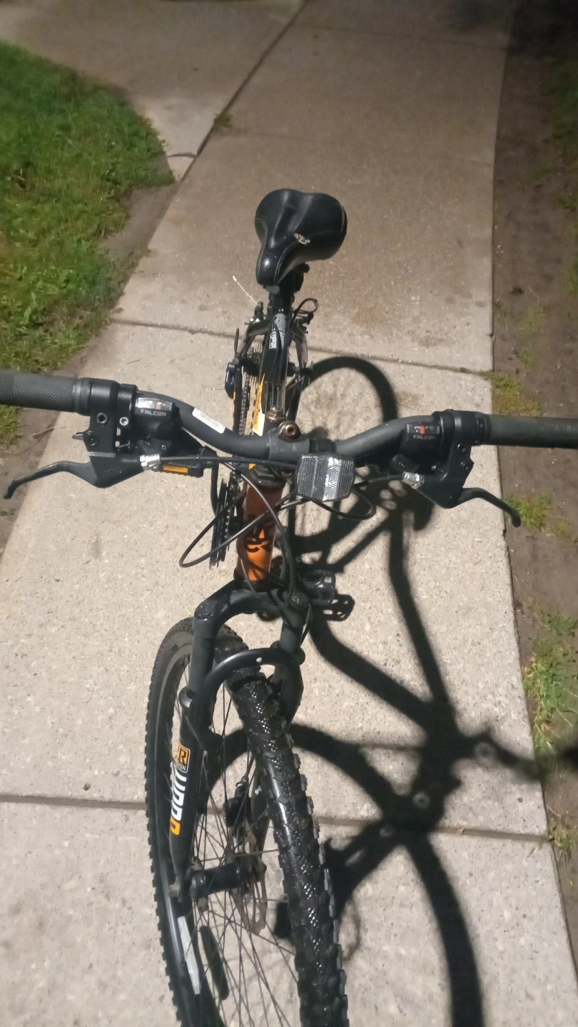 29" Hyper Viking Trail Mountain Bike - photo 3