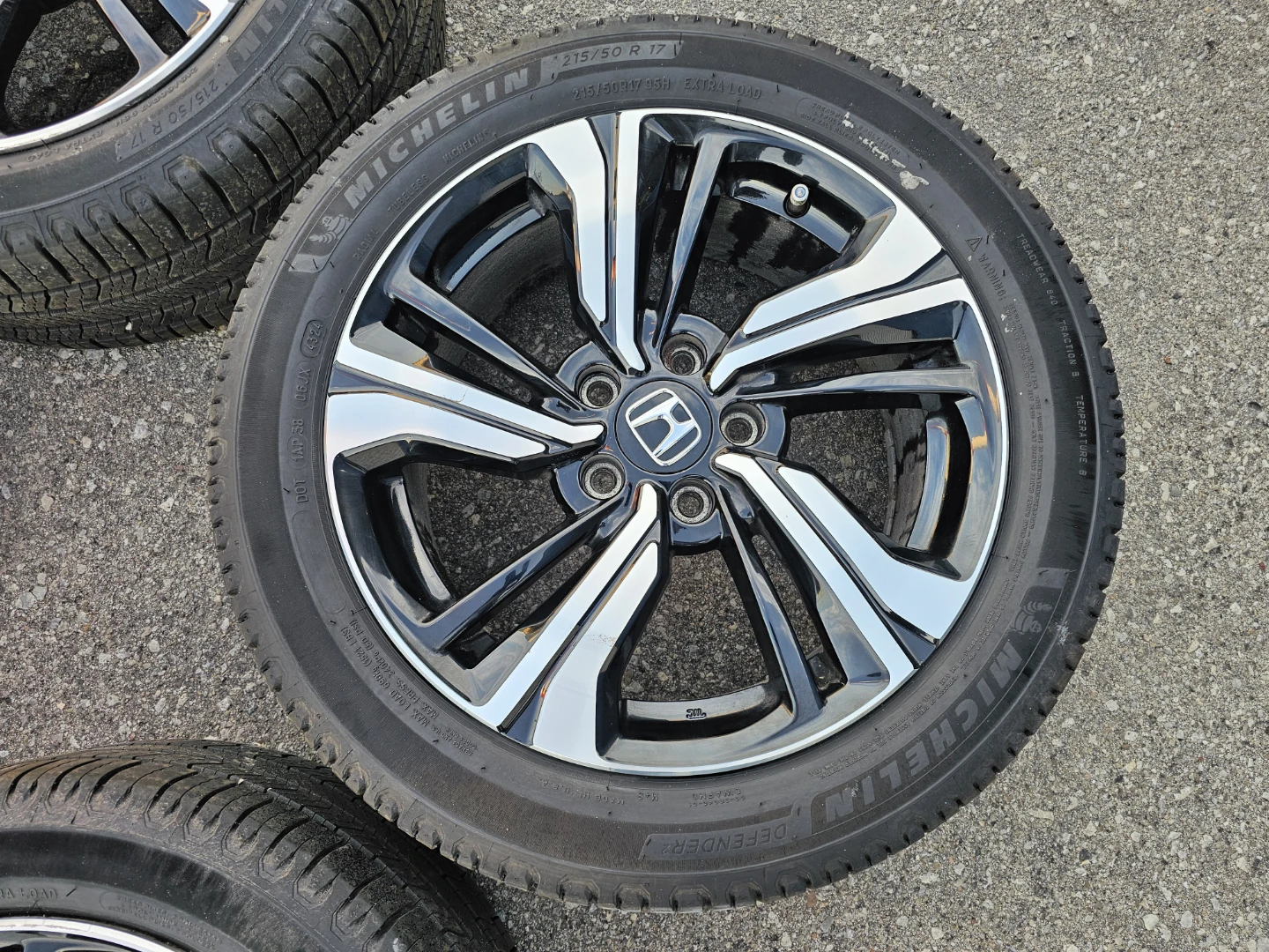 HONDA CIVIC O.E.M RIMS AND ALL SEASON TIRES 215/50 R17 - photo 3