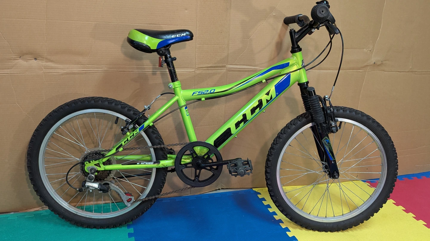 20" (sold by hobby-bike mechanic) CCM FS 2.0 Mtn Bike, 6 speed