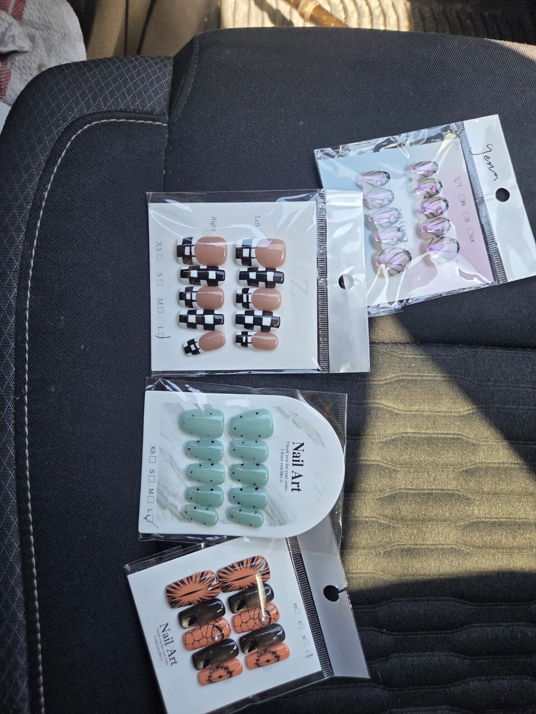 4 Sets  Press-On Nail Kits Large lot