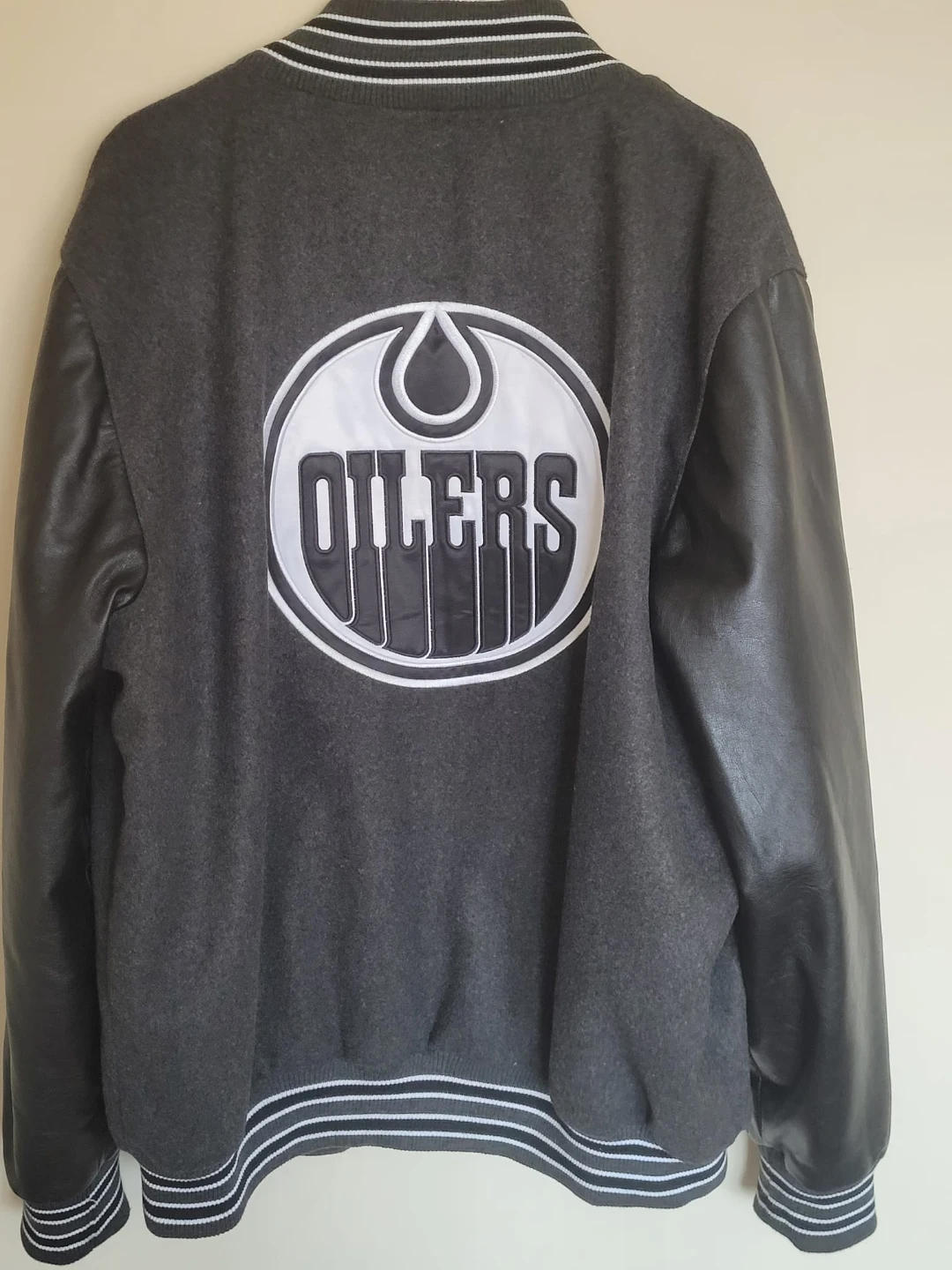 Edmonton Oilers Varsity Jacket - photo 2