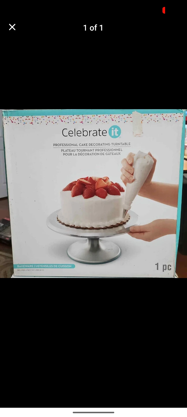 Cake turntable