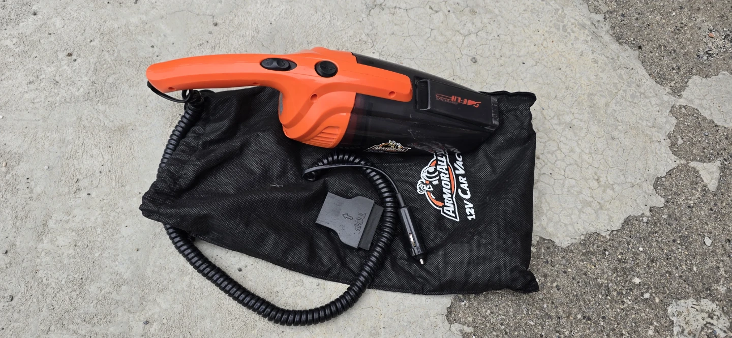 Car Vaccum - photo 2