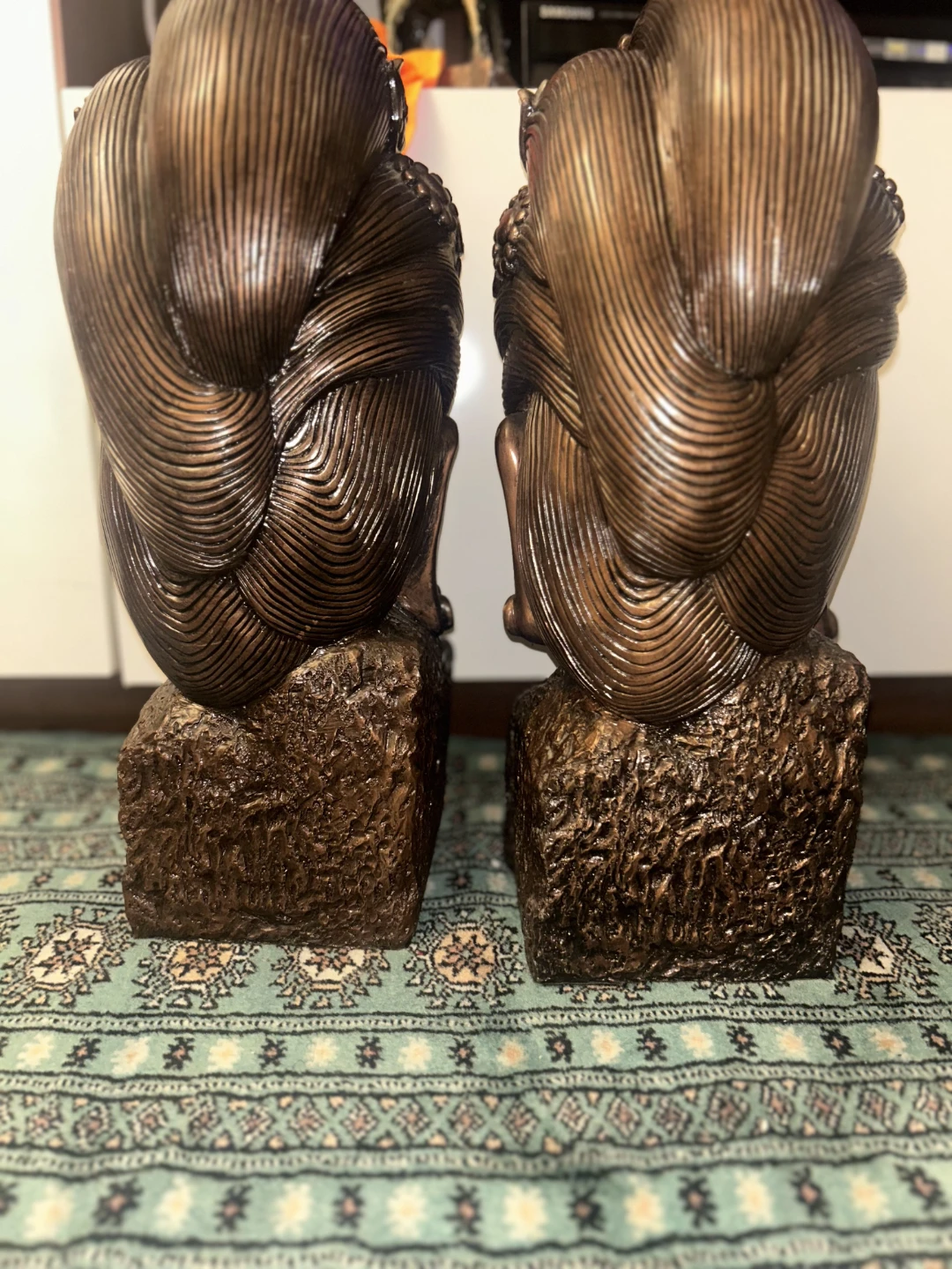Buddha Head Statues - Set of 2 - Bronze Finish