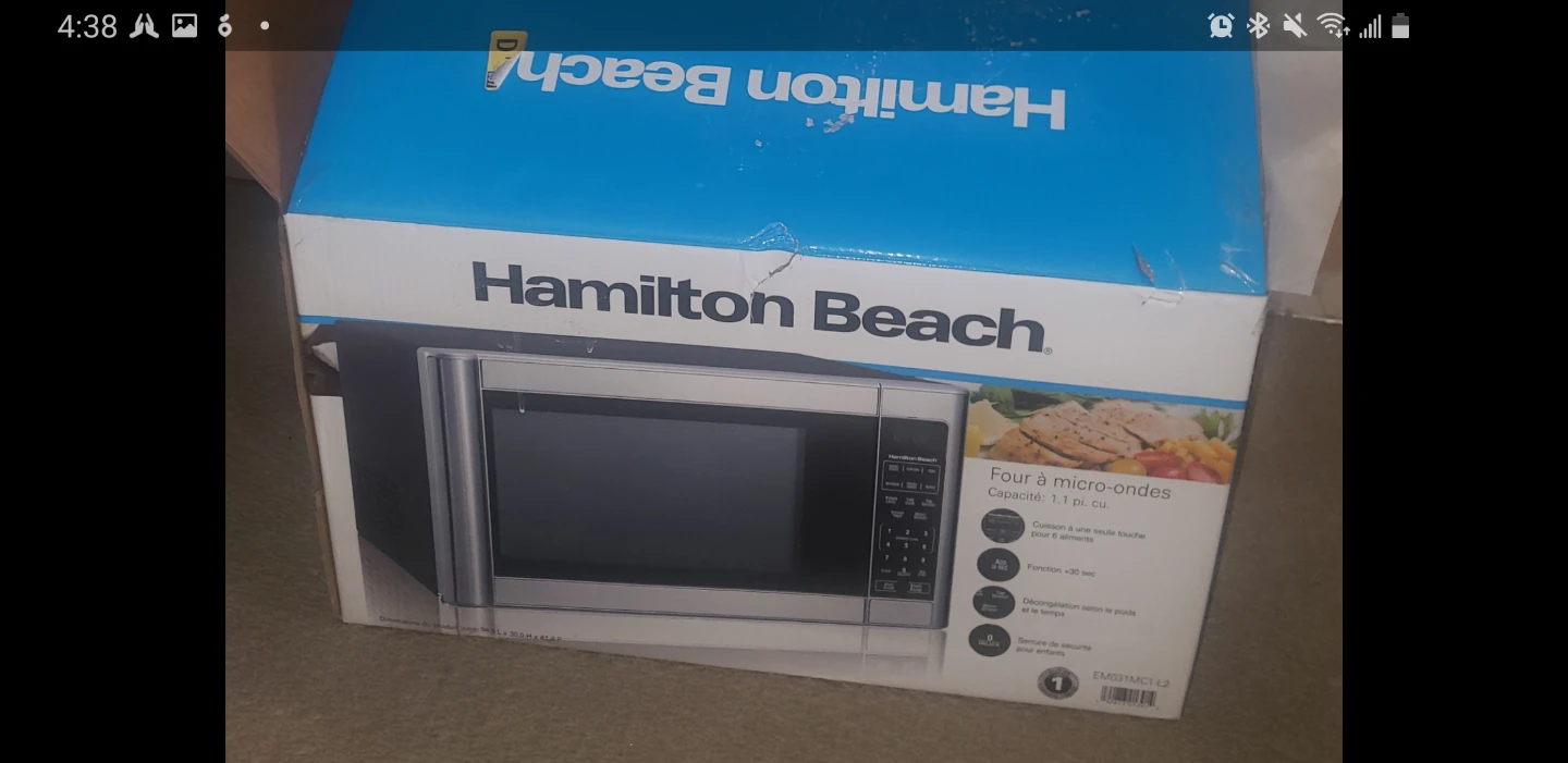 Brand new Hamilton beach microwave 1.1 c.ft. - photo 2