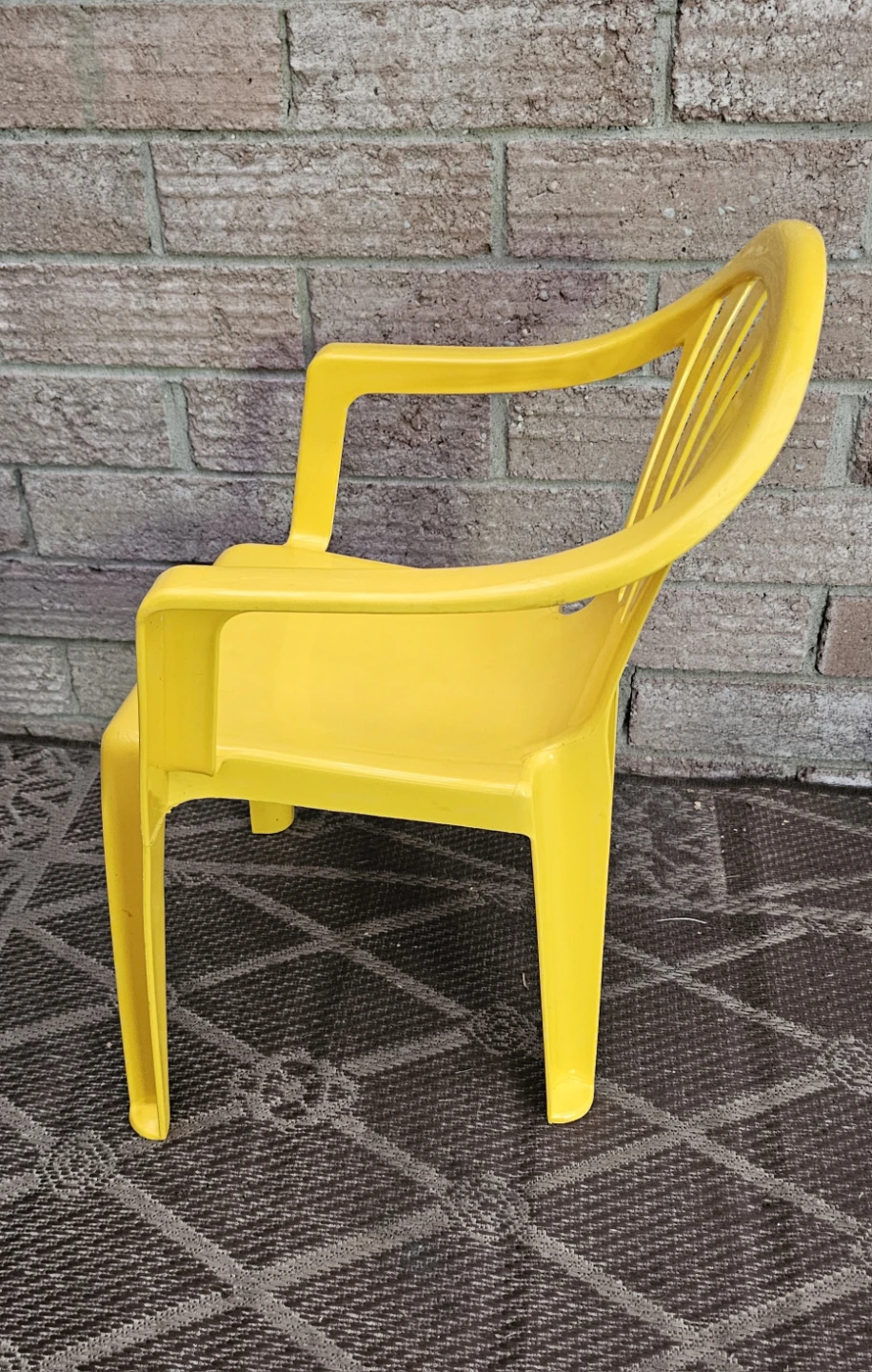 Yellow Plastic Kids Chair - photo 4
