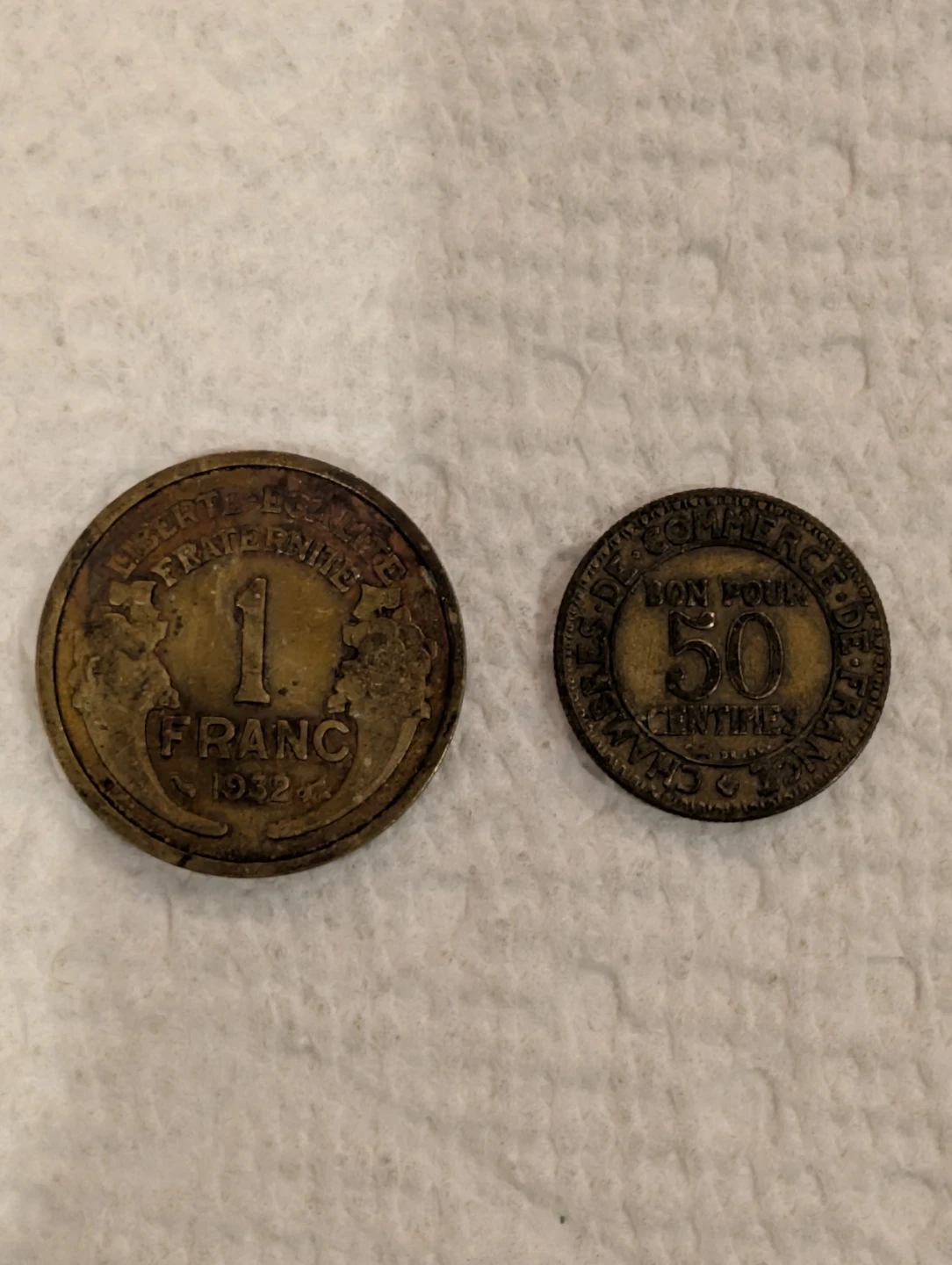 Collection of 15 French Franc and Centimes Coins - photo 5