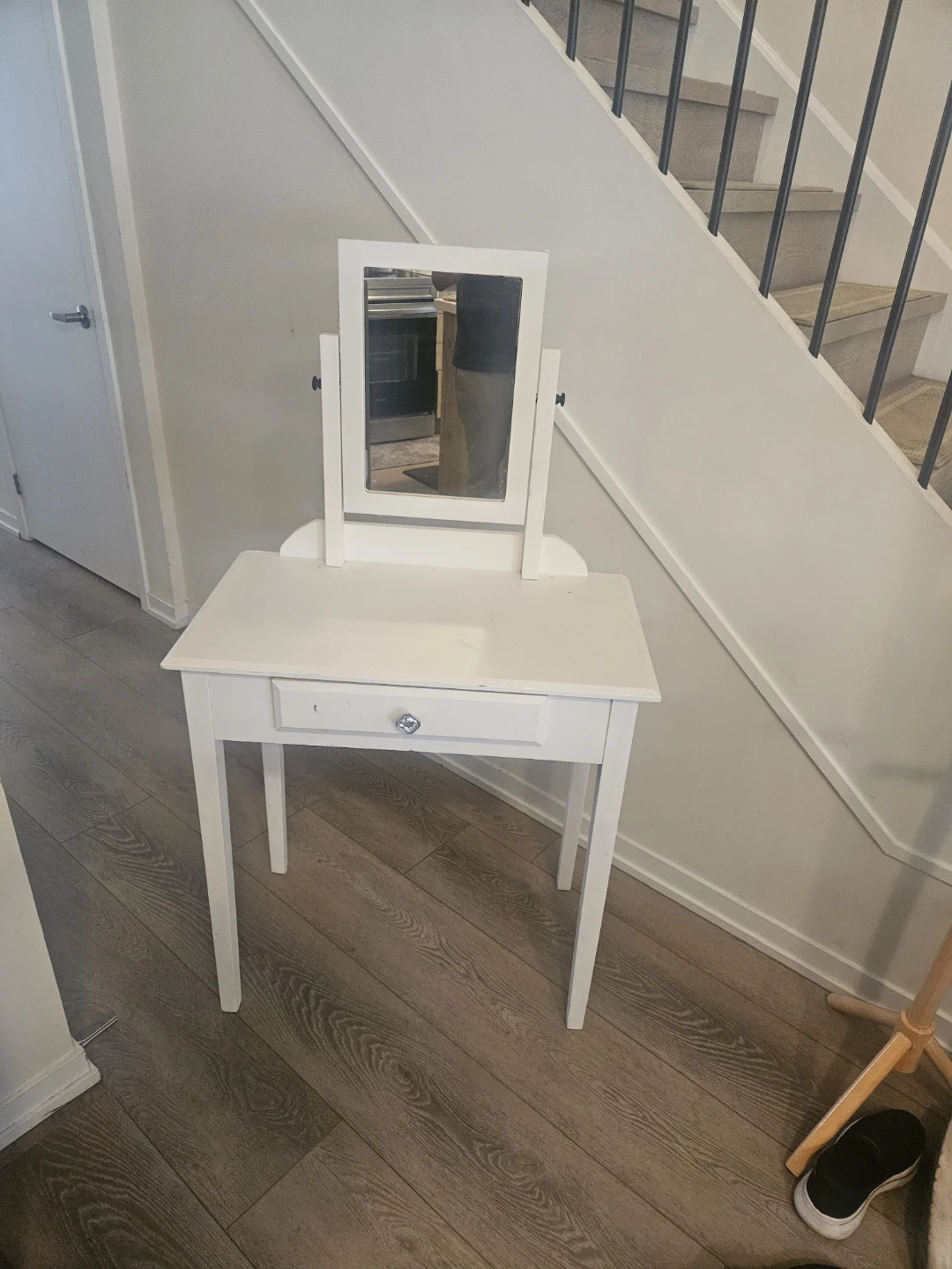 White Vanity Table with Mirror and Drawer