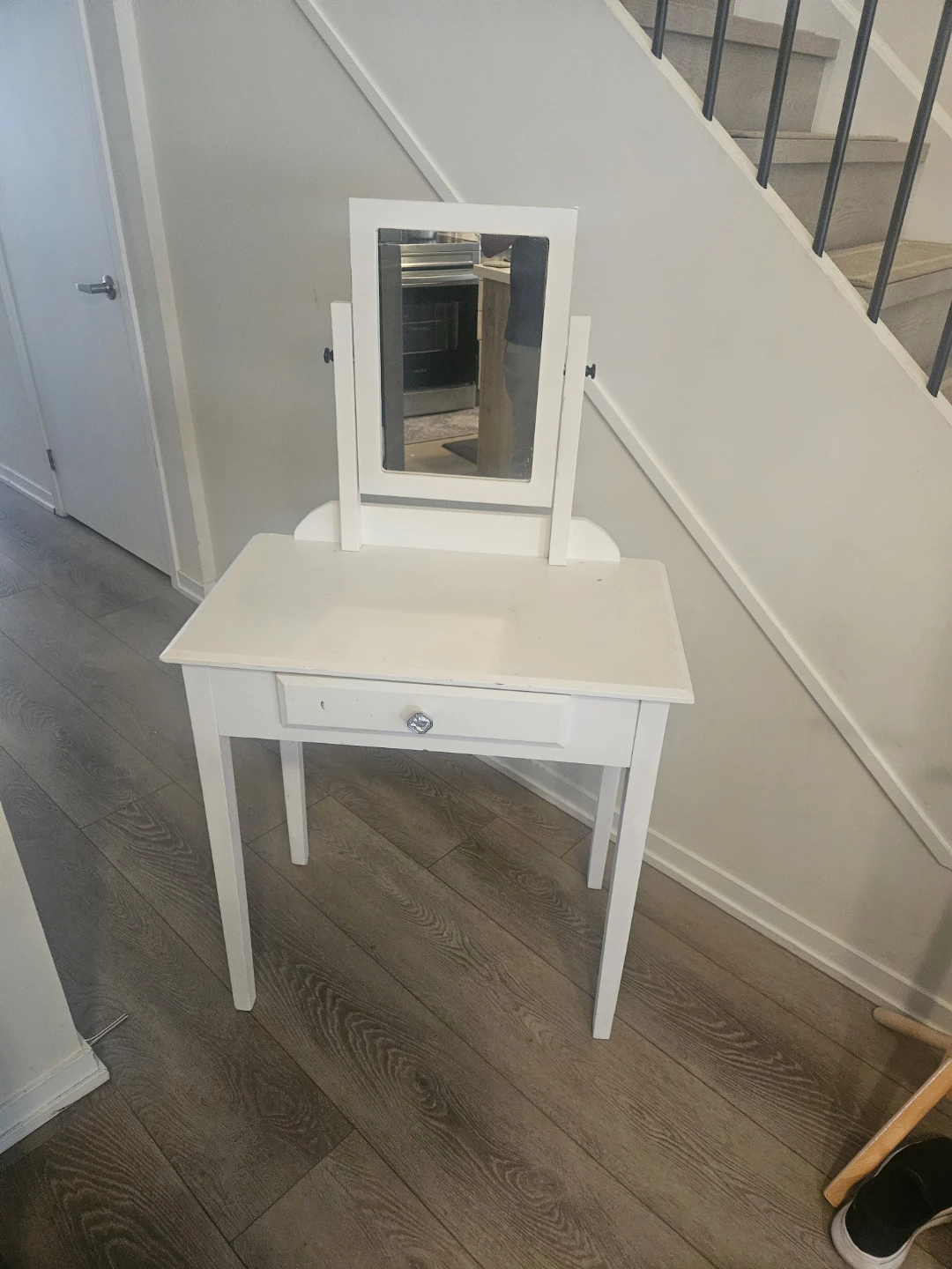 White Vanity Table with Mirror and Drawer - photo 2