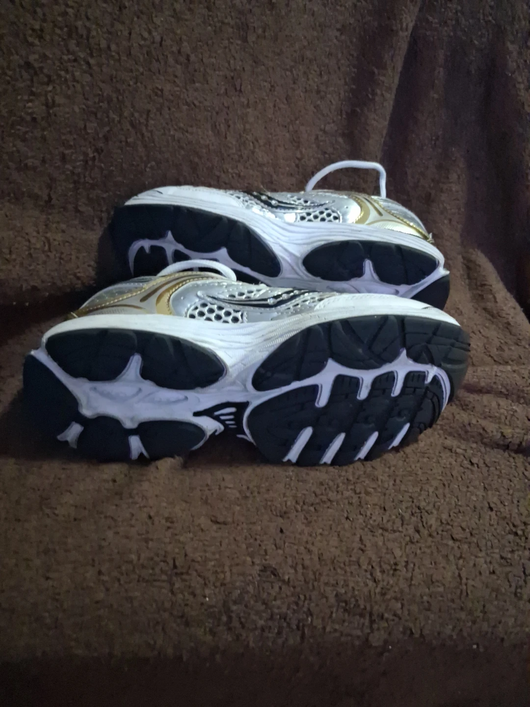Sacony omni 9 size 2.5y - photo 4