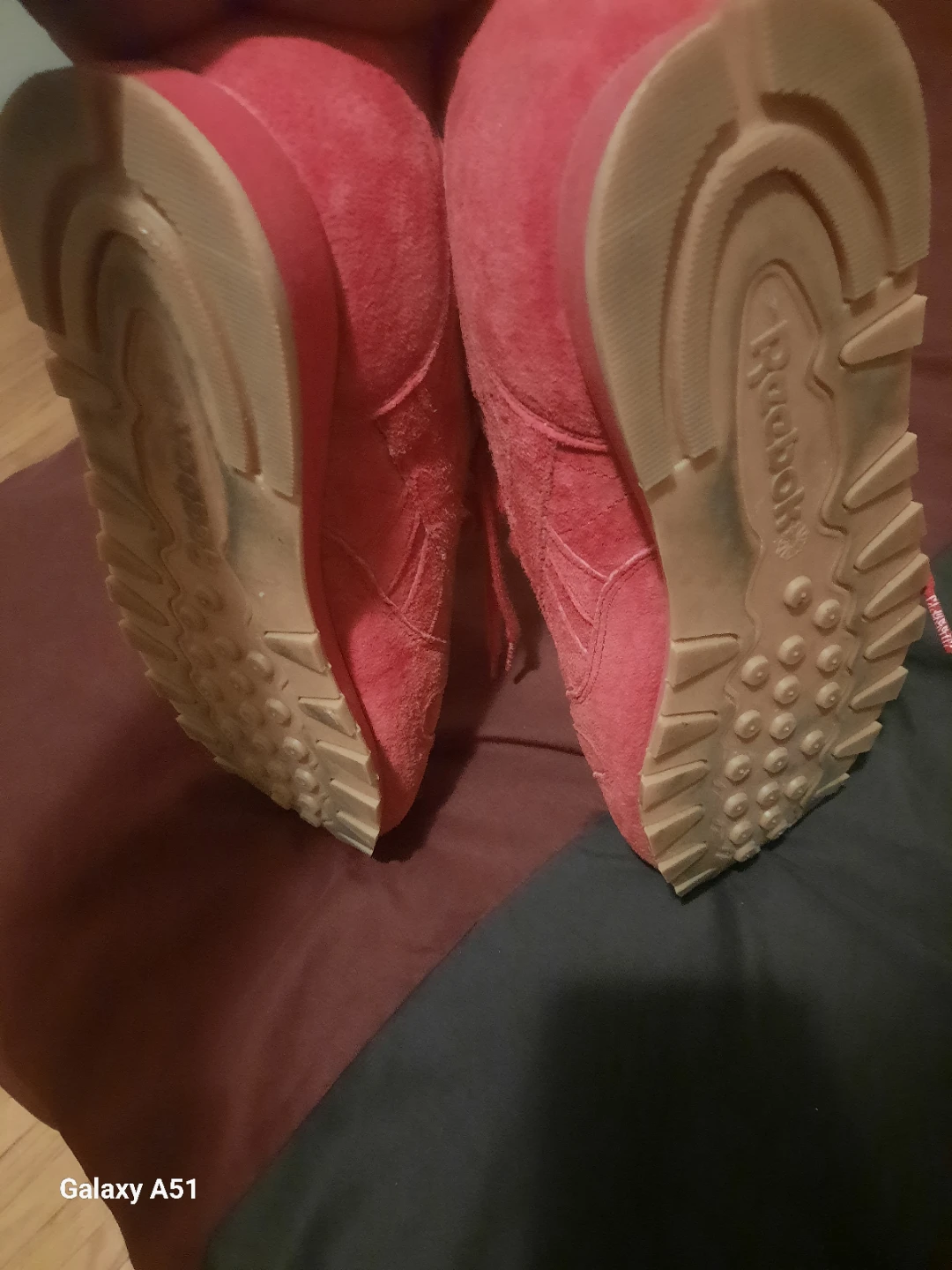 Reebok Classic Red Suede Sneakers - photo 2