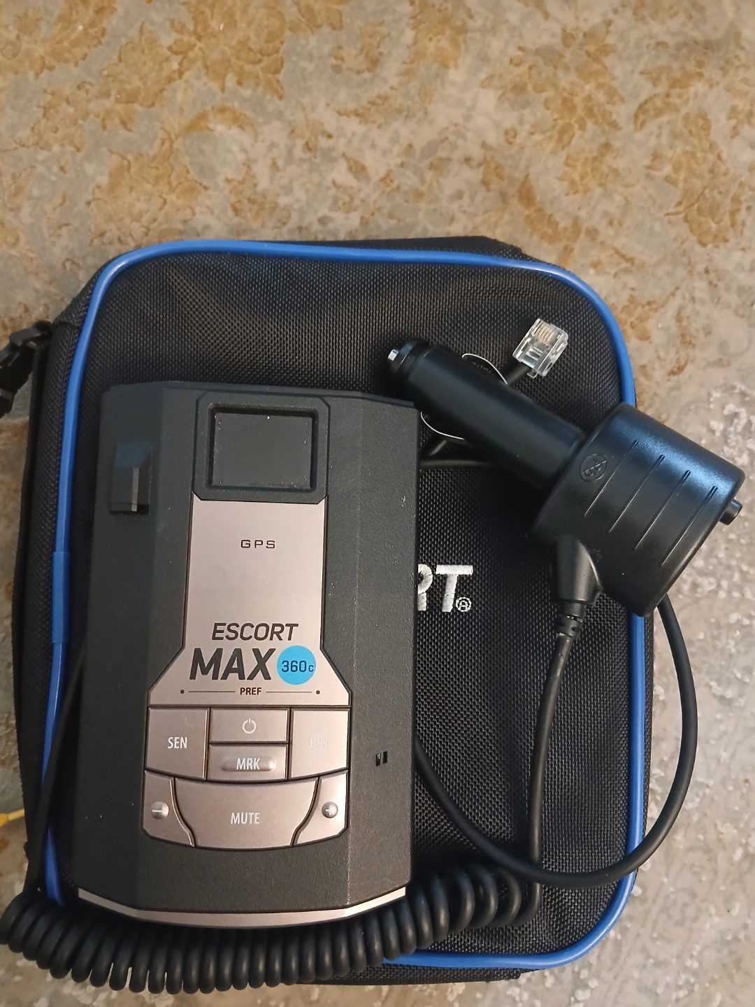 Escort MAX 360c GPS Radar Detector