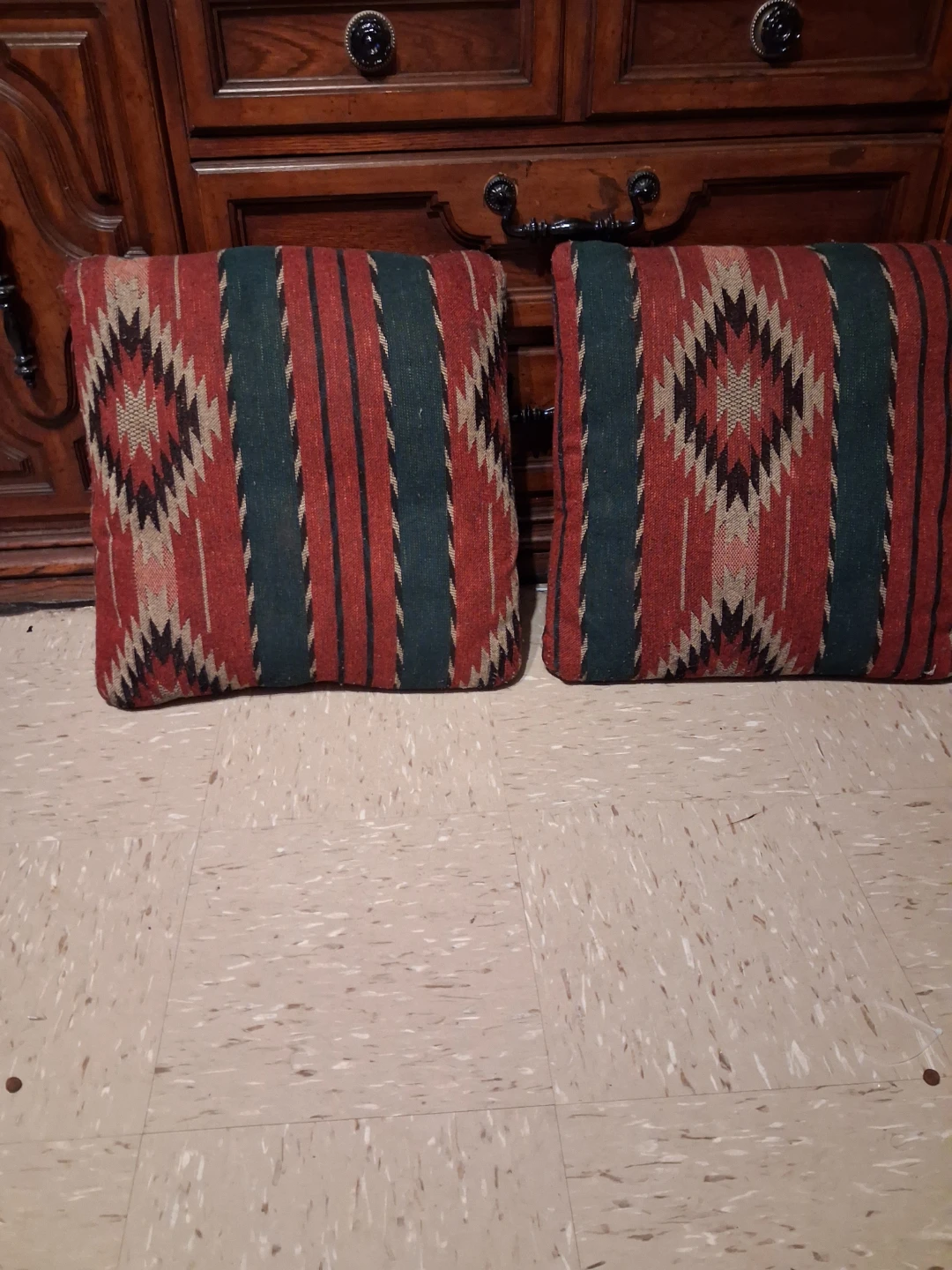 2 LARGE THROW PILLOWS