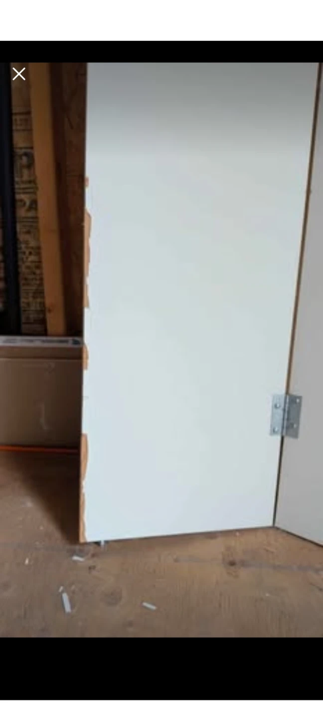 Pair of interior closet doors - photo 4