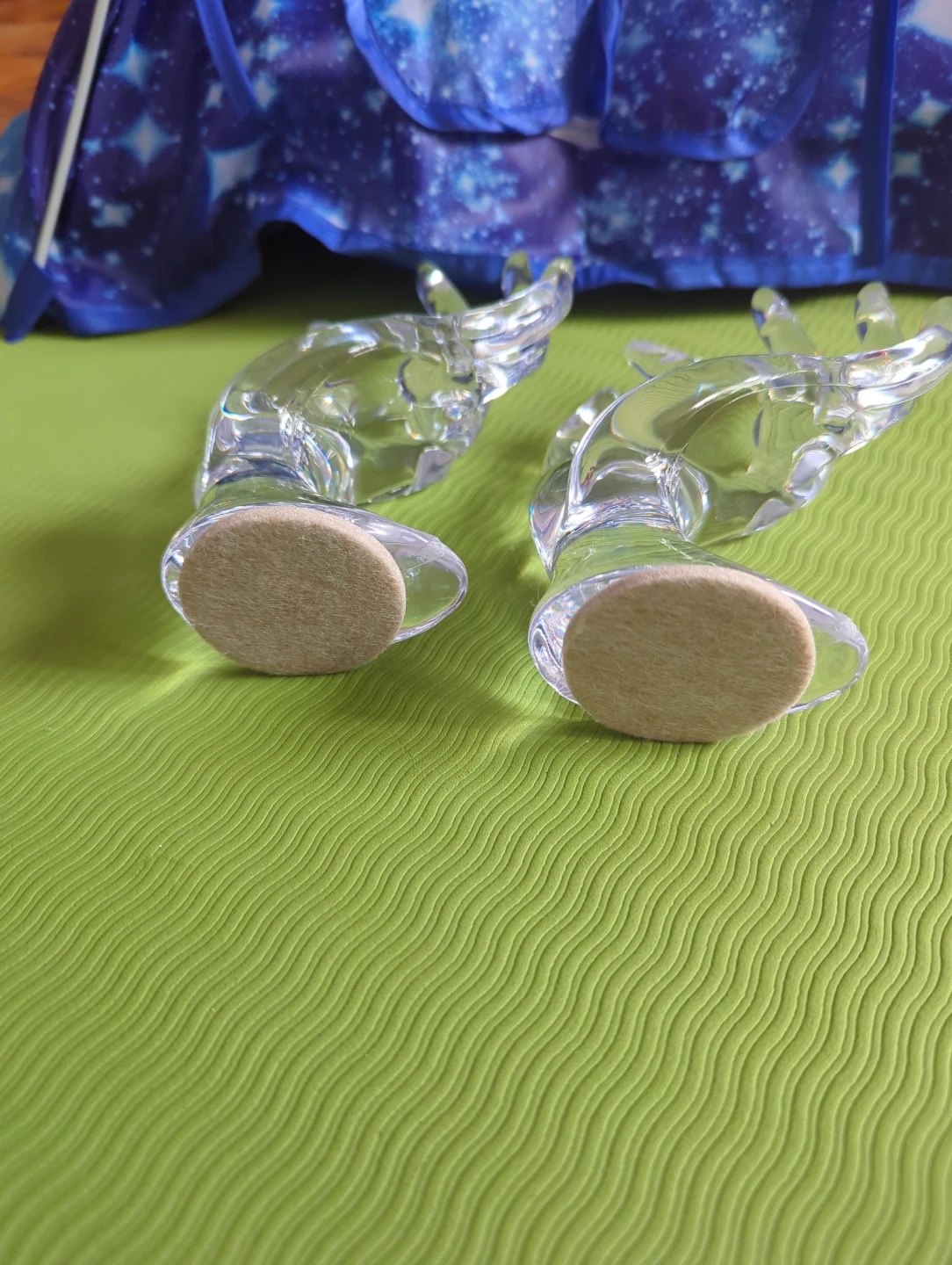 Clear Acrylic Hand Display Stands (Set of 2) - photo 3