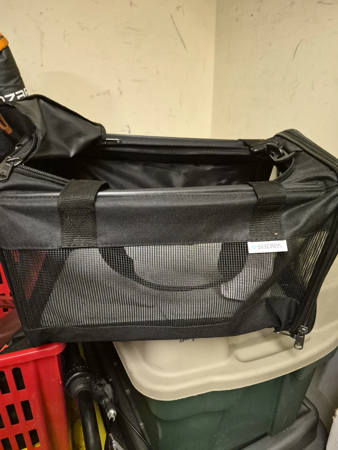 Sherpa Everyday Pet Carrier Bag - Medium - photo 3