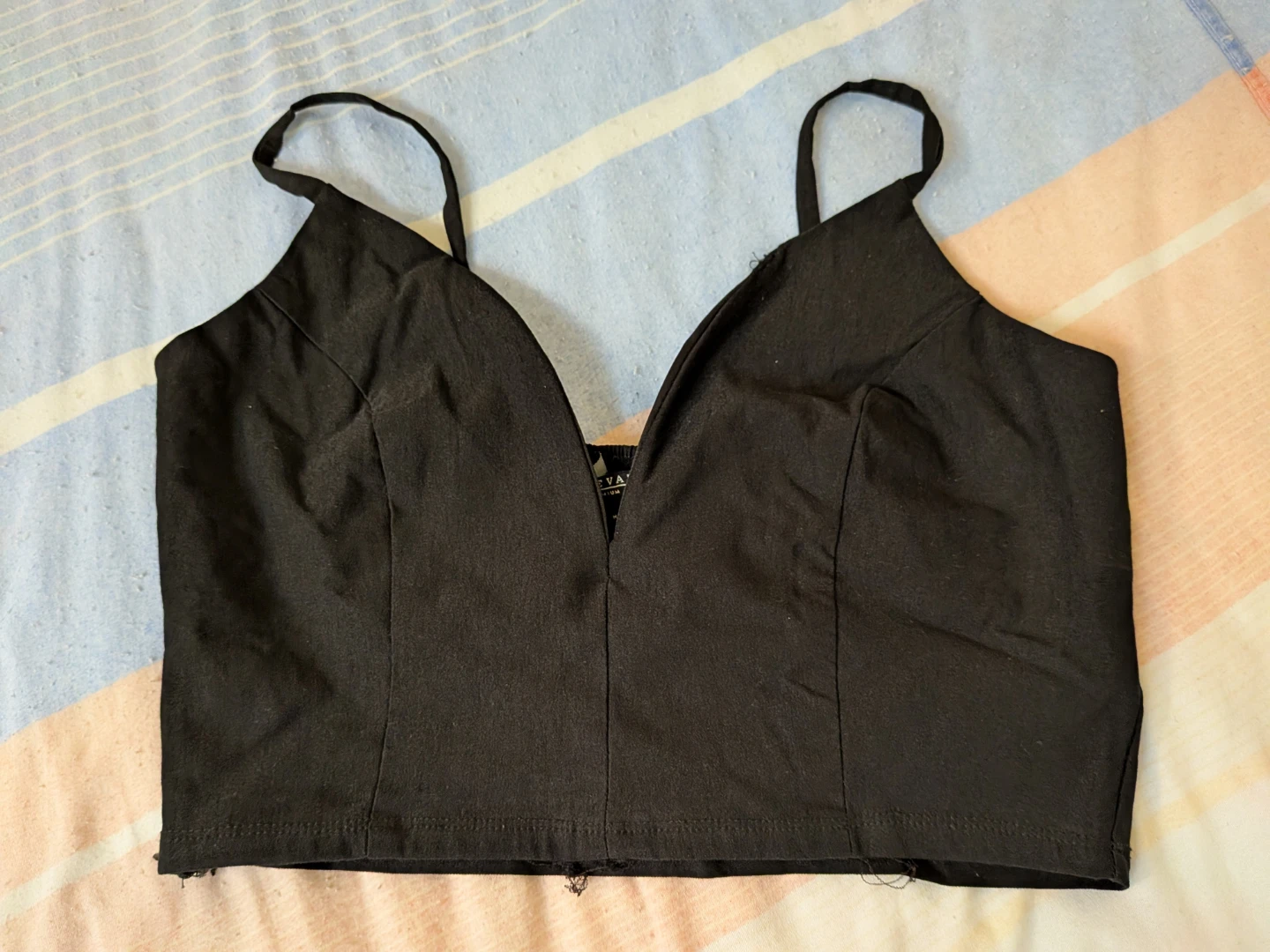 Black V-Neck Crop Top
