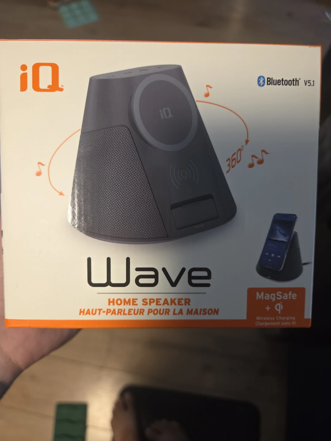 iQ Wave Home Speaker with MagSafe Wireless Charging