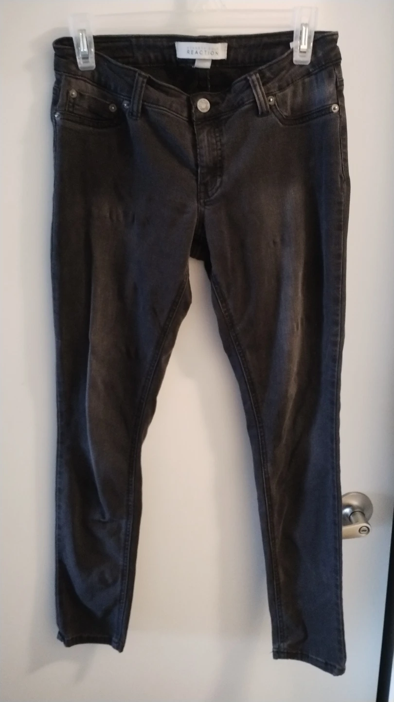 Kenneth Cole Women's Reaction Jeans - Charcoal Wash