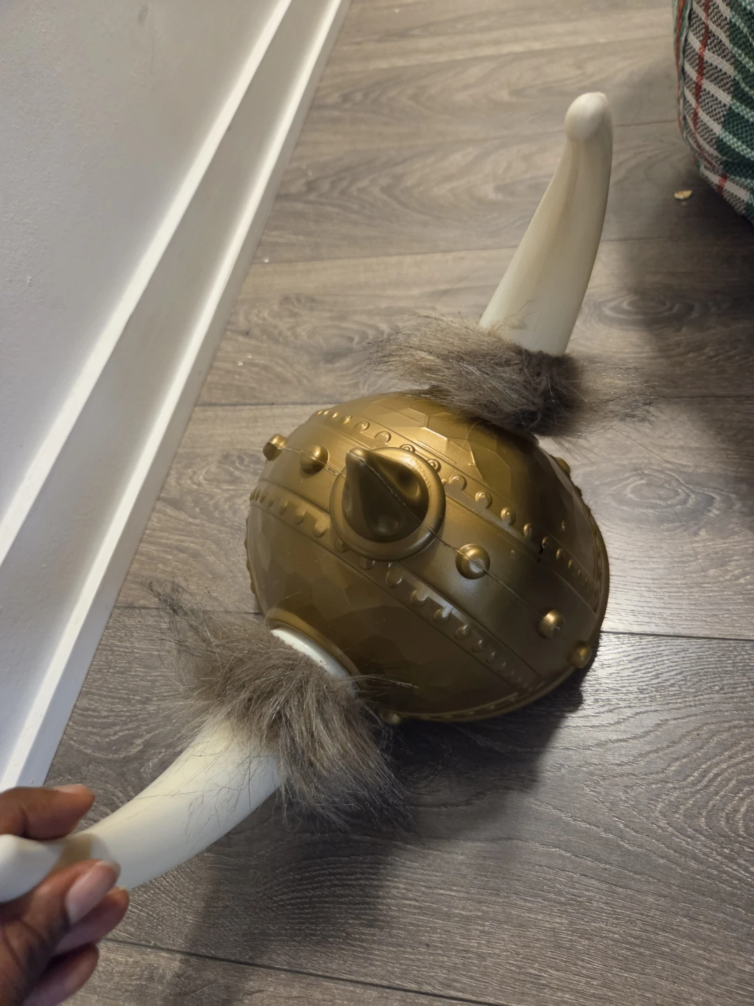 Gold Viking Helmet with Faux Fur - photo 2