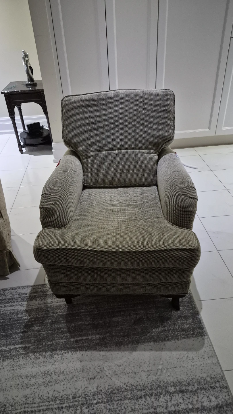 Comfortable Accent Chair