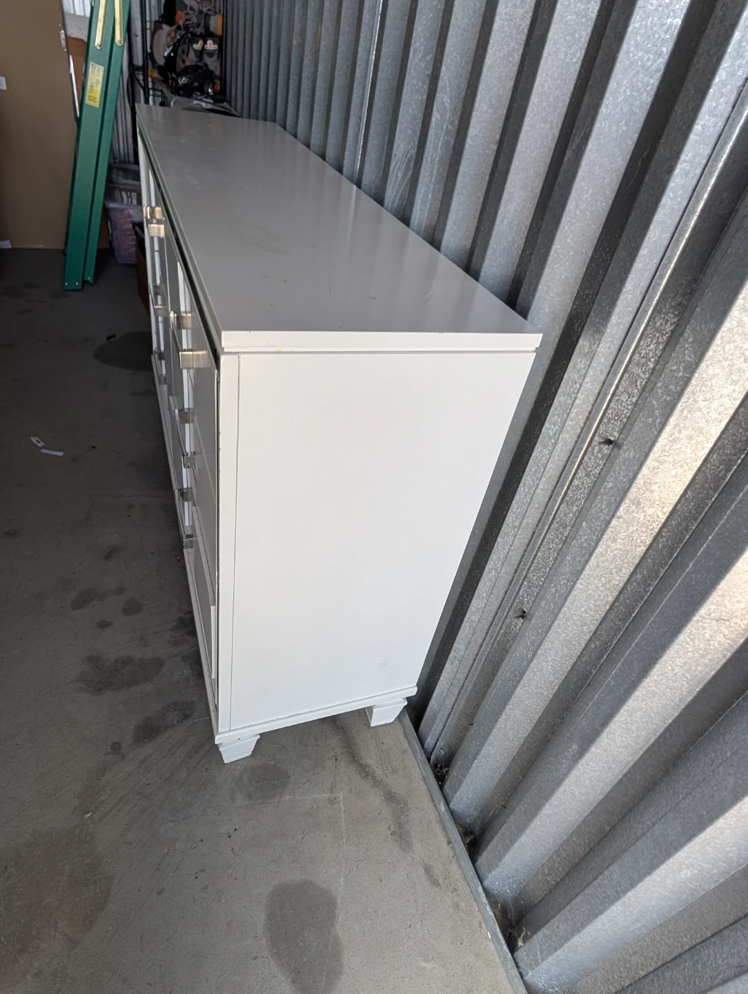 White Dresser with 6 Drawers - photo 3