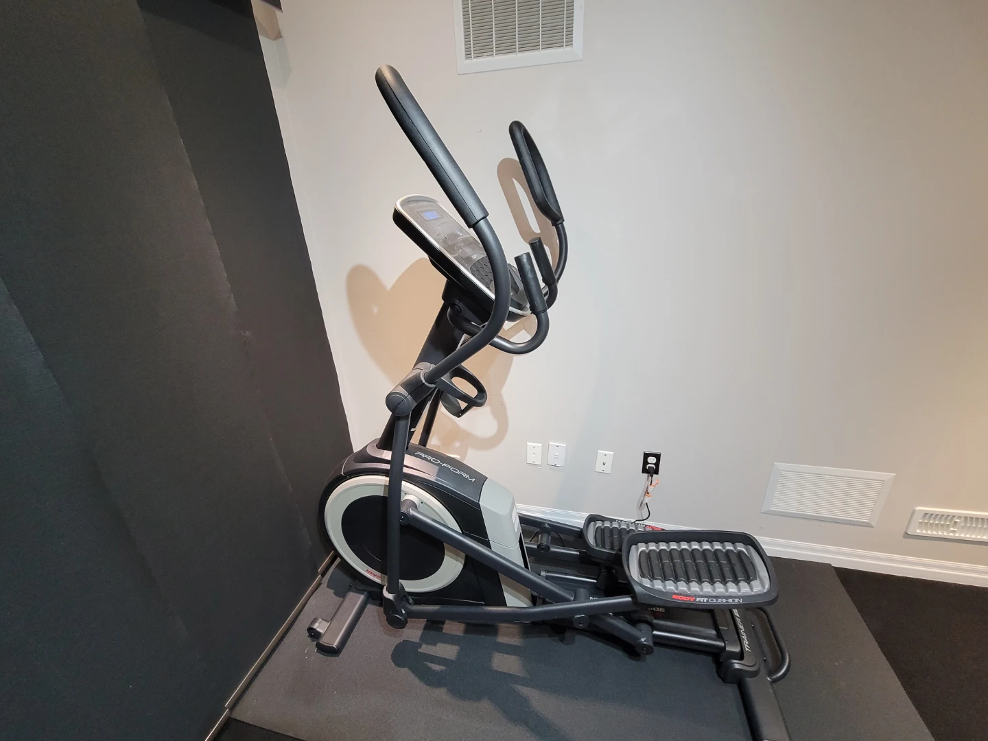 ProForm Carbon EL5 Trainer ELS Elliptical - photo 3