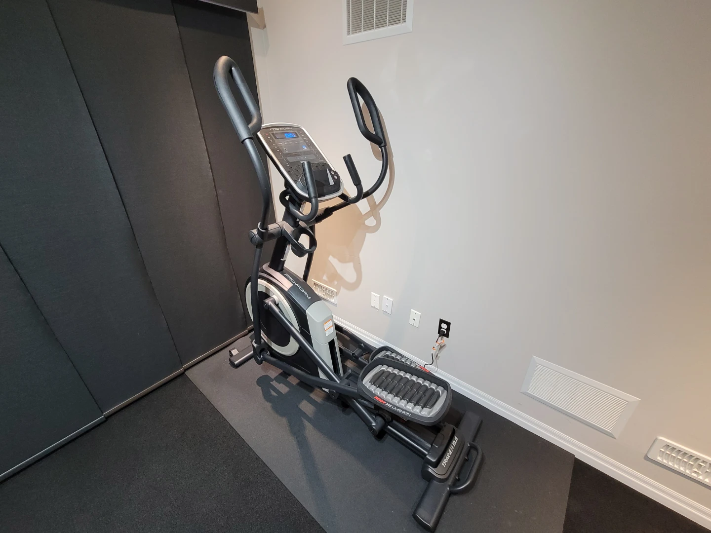 ProForm Carbon EL5 Trainer ELS Elliptical - photo 4