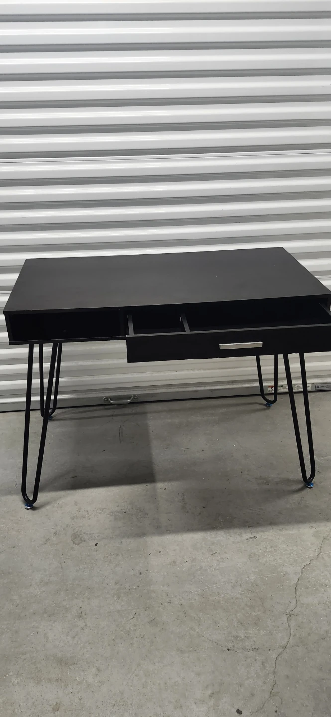 Black desk with hairpin legs - photo 2