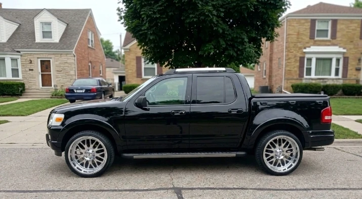 Explorer sport trac